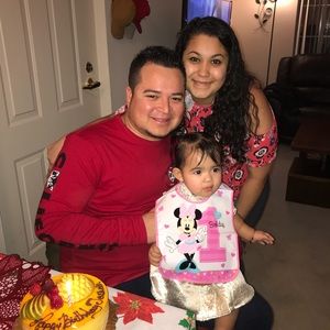 Meet your Posher, Estefany